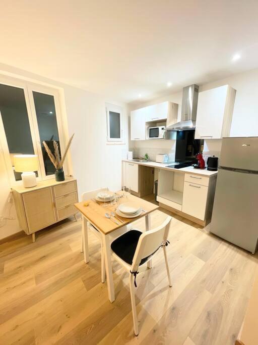 / Cocon \ Paisible Hyper Centre Rodez Apartment Bagian luar foto